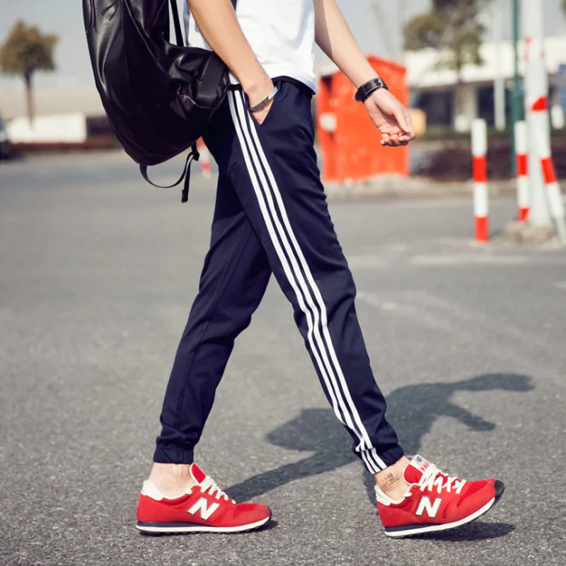 2019 New Men Joggers Brand Male Trousers Casual Pants Sweatpants Jogger grey Casual Elastic cotton GYMS Fitness Workout pan 5XL
2019 New Men Joggers Brand Male Trousers Casual Pants Sweatpants Jogger grey Casual Elastic cotton GYMS Fitness Workout pan 5XL