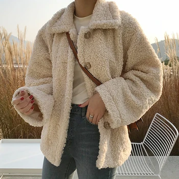 2019 new lamb fur women coat thicken fleece large fur collar warm lady elegant thicken outwear coat tops
2019 new lamb fur women coat thicken fleece large fur collar warm lady elegant thicken outwear coat tops