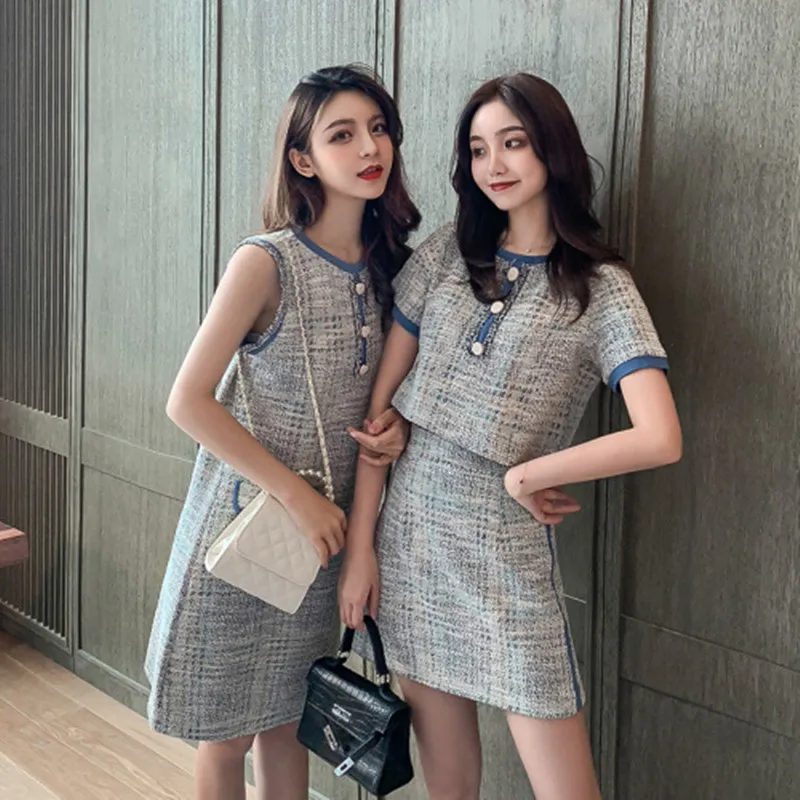Designer Women Runway Set 2019 Fall Winter Bowknot Decoration Short Woolen Jacket and Pencil Skirt Suit Set
Designer Women Runway Set 2019 Fall Winter Bowknot Decoration Short Woolen Jacket and Pencil Skirt Suit Set