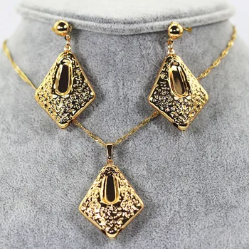 Women Wedding Jewelry Set Big Gold Copper Square Drop Earrings Necklace Set Fashion Dubai Women Jewelry Set ST053 
Women Wedding Jewelry Set Big Gold Copper Square Drop Earrings Necklace Set Fashion Dubai Women Jewelry Set ST053