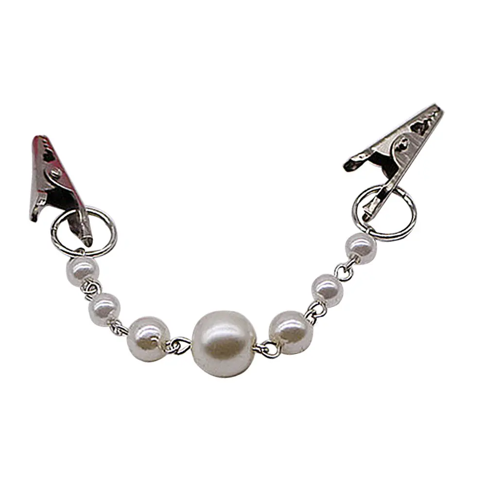 New Korean Version Of Clothing Accessories Decorative Clip Pearl Shawl Connection Buckle Cardigan Clip
New Korean Version Of Clothing Accessories Decorative Clip Pearl Shawl Connection Buckle Cardigan Clip