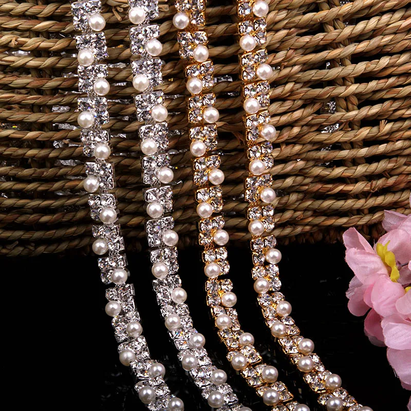 Free Shipping 5 yards Crystal Rhinestone Trim, Rhinestone Applique, Wedding Applique,Rhinestone Chain MALI062
Free Shipping 5 yards Crystal Rhinestone Trim, Rhinestone Applique, Wedding Applique,Rhinestone Chain MALI062