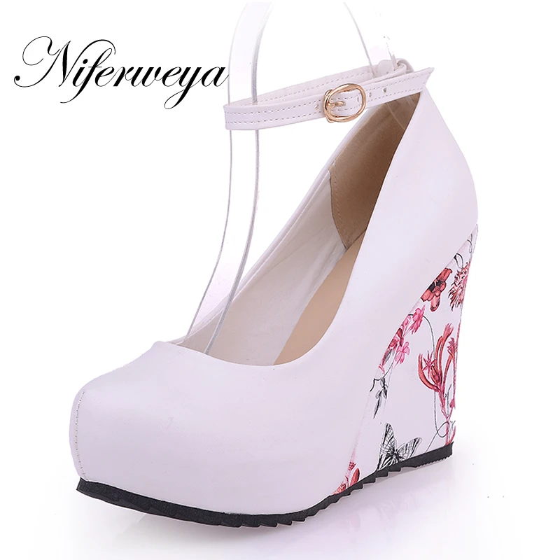 Big size 33-43 Spring/autumn Ankle Strap women shoes fashion Round Toe Platform Wedges Buckle Strap High heels zapatos mujer
Big size 33-43 Spring/autumn Ankle Strap women shoes fashion Round Toe Platform Wedges Buckle Strap High heels zapatos mujer