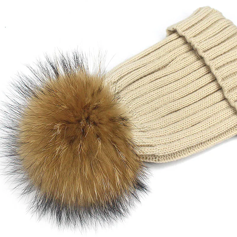Женские шапки с помпоном из натурального меха зимние Хлопковые вязаные в полоску