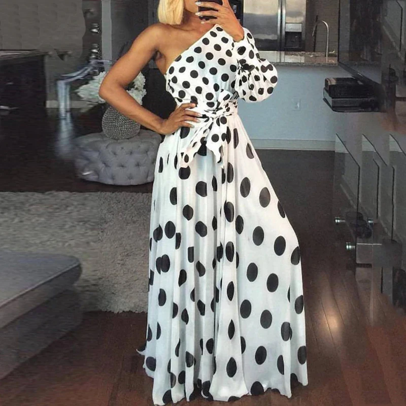 Casual Polka Dot Print Long Maxi Dress Women Sexy One Shoulder Long Sleeve Dress Summer Elegant Party Asymmetrical Dress
Casual Polka Dot Print Long Maxi Dress Women Sexy One Shoulder Long Sleeve Dress Summer Elegant Party Asymmetrical Dress