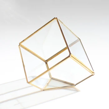 Metal+Glass Geometric Terrarium Succulent Plant Planter Pot Box Tea Light Holder
Metal+Glass Geometric Terrarium Succulent Plant Planter Pot Box Tea Light Holder