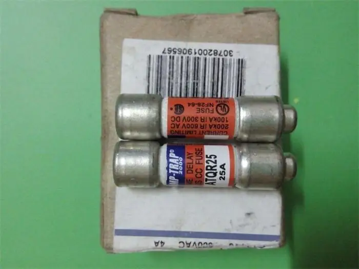 Free shipping 5pcs ATQR AMP-TRAP 25 ceramic delay fuse / fuse 10X38 France Farey genuine 25A
Free shipping 5pcs ATQR AMP-TRAP 25 ceramic delay fuse / fuse 10X38 France Farey genuine 25A