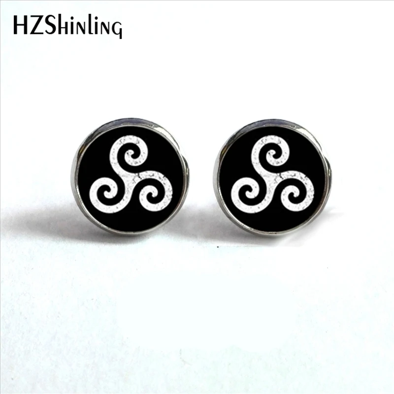 ED-0039 New Arrival Teen Wolf Stud Earrings Steampunk Glass Dome Triskelion Allison Round Earrings Wholesale HZ4
ED-0039 New Arrival Teen Wolf Stud Earrings Steampunk Glass Dome Triskelion Allison Round Earrings Wholesale HZ4