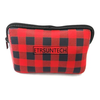100pcs/lot Brand new design White Plaid Red Plaid Cosmetic Bag Xmas Neoprene Clutch Purse Women Fashion Make-up Case
100pcs/lot Brand new design White Plaid Red Plaid Cosmetic Bag Xmas Neoprene Clutch Purse Women Fashion Make-up Case