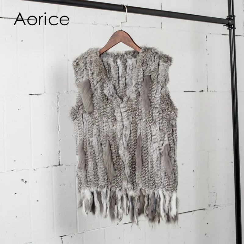 VR031 Knitted real rabbit fur vest /jacket/coat Winter warm women genuine fur outwear
VR031 Knitted real rabbit fur vest /jacket/coat Winter warm women genuine fur outwear