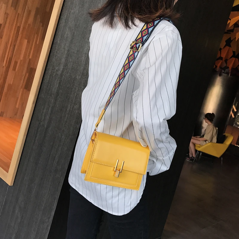 Women's Handbag Fashion Messenger Bag Trend Shoulder Bag Casual Handbag New 2018 Zipper Small Square Bag Handbag Ladies
Women's Handbag Fashion Messenger Bag Trend Shoulder Bag Casual Handbag New 2018 Zipper Small Square Bag Handbag Ladies