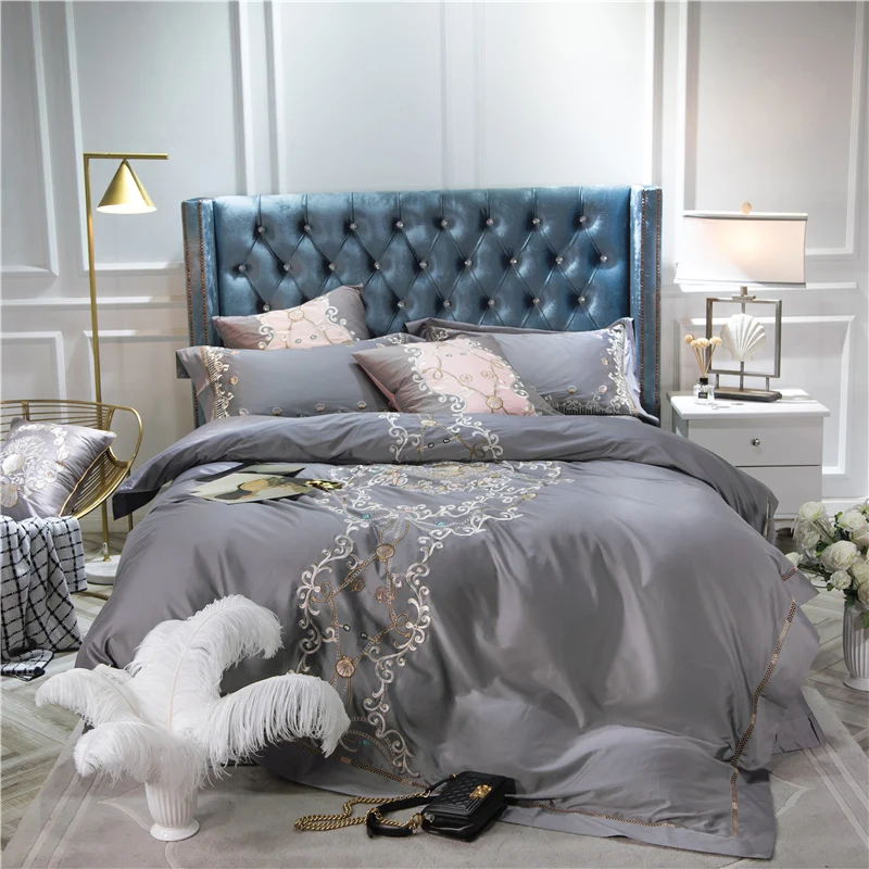 Luxury 100S Egypt Cotton Extravagant Bedding Set Embroidery Hollow edge Duvet Cover Bed Sheet Pillowcases Queen King Size 4Pcs
Luxury 100S Egypt Cotton Extravagant Bedding Set Embroidery Hollow edge Duvet Cover Bed Sheet Pillowcases Queen King Size 4Pcs