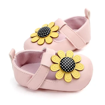 Autumn PU Baby Girls Shoes Infant Princess First Walkers Newborn Soft Sole Non-Slip Sun Flower Pattern Shoes
Autumn PU Baby Girls Shoes Infant Princess First Walkers Newborn Soft Sole Non-Slip Sun Flower Pattern Shoes