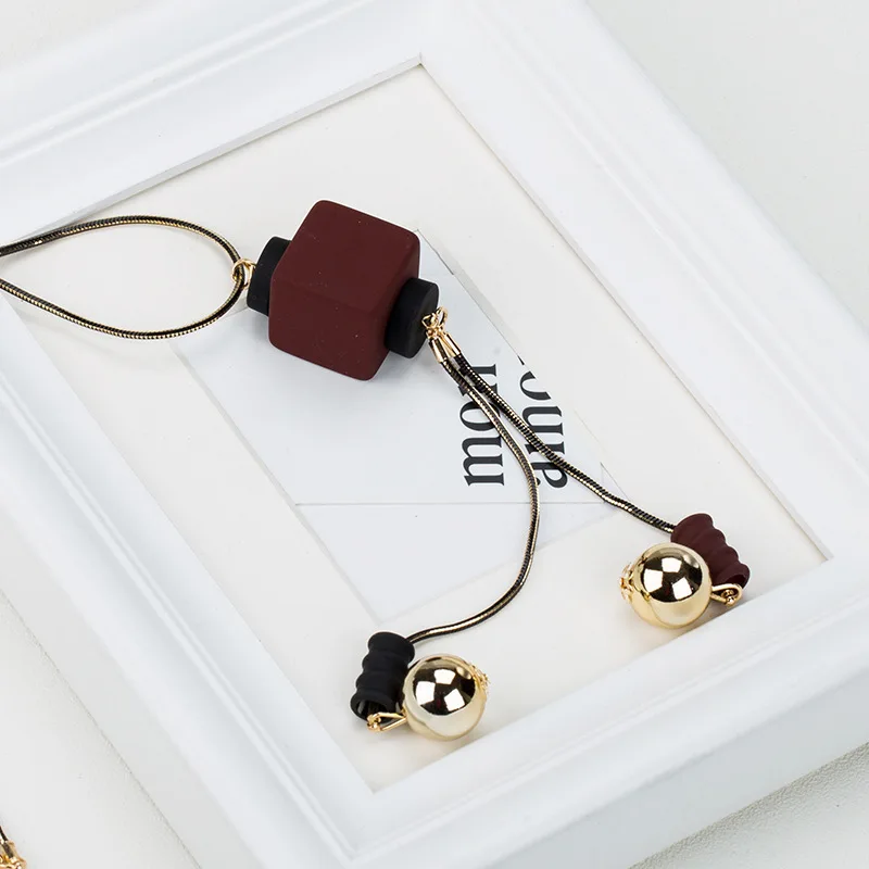 Rainbery Fashion Bohemia Necklace Ethnic Jewelry Irregular Beads Wooden Pendants Sweater Statement Necklace For Women JN1043
Rainbery Fashion Bohemia Necklace Ethnic Jewelry Irregular Beads Wooden Pendants Sweater Statement Necklace For Women JN1043