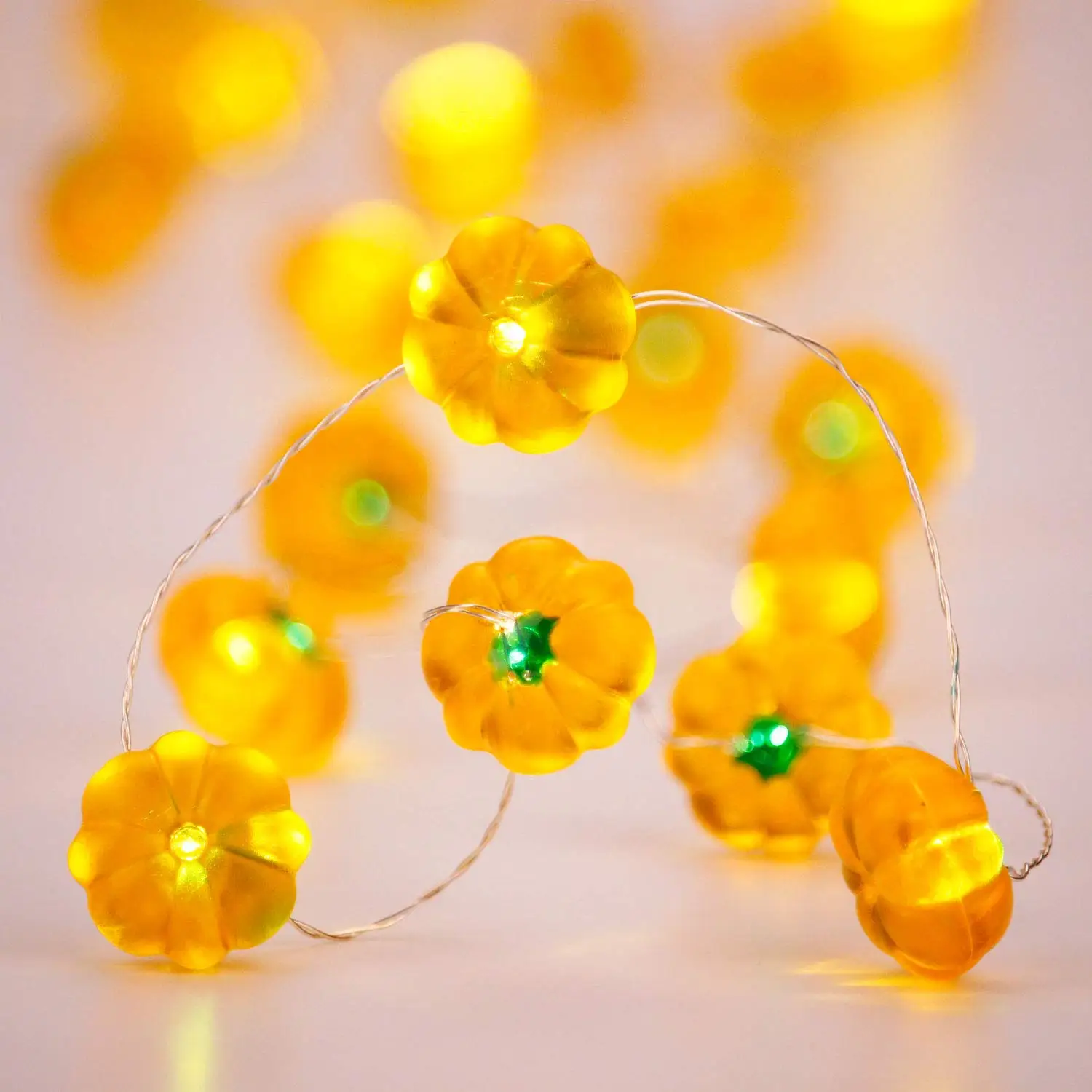 METABLE 10ft Wire 40 LED Battery Powered with Dimmable Remote Timer for Indoor Outdoor, Birthday Bedroom DIY Home Decorations
METABLE 10ft Wire 40 LED Battery Powered with Dimmable Remote Timer for Indoor Outdoor, Birthday Bedroom DIY Home Decorations