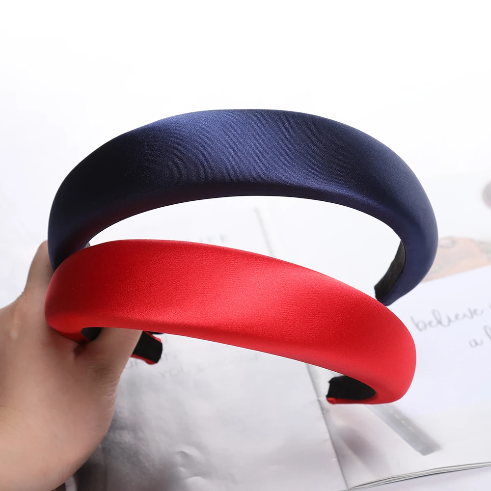 Haimeikang 2019 Fashion Sponge Soft Velvet Hairband For Women Girls Solid Color Head Band Headwear Fashion Hair Band Accessories
Haimeikang 2019 Fashion Sponge Soft Velvet Hairband For Women Girls Solid Color Head Band Headwear Fashion Hair Band Accessories