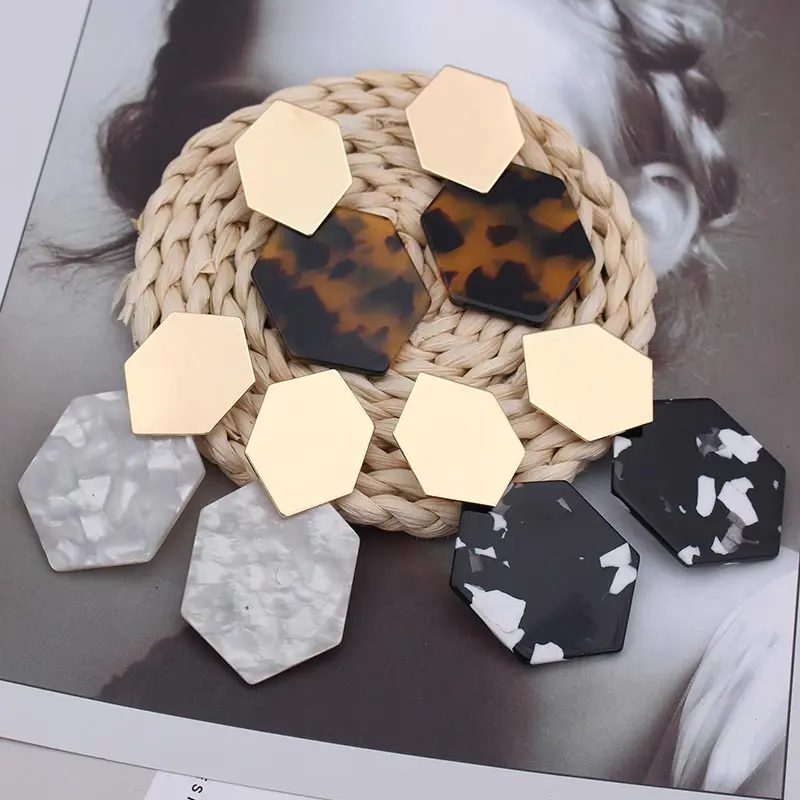 Korean Gold Color Acrylic Earrings for Women Fashion Leopard Resin Metal Drop Dangle Earring 2019 Statement Geometric Earrings
Korean Gold Color Acrylic Earrings for Women Fashion Leopard Resin Metal Drop Dangle Earring 2019 Statement Geometric Earrings