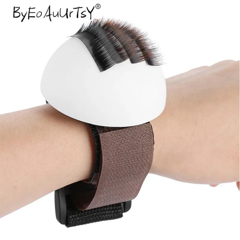 1Set Eyelashes Pallet Holder Pad Wrist Wrap Eyelash Extension Volume Lashes Bubble With Wrist Belt Holder Grafting Makeup Tool
1Set Eyelashes Pallet Holder Pad Wrist Wrap Eyelash Extension Volume Lashes Bubble With Wrist Belt Holder Grafting Makeup Tool