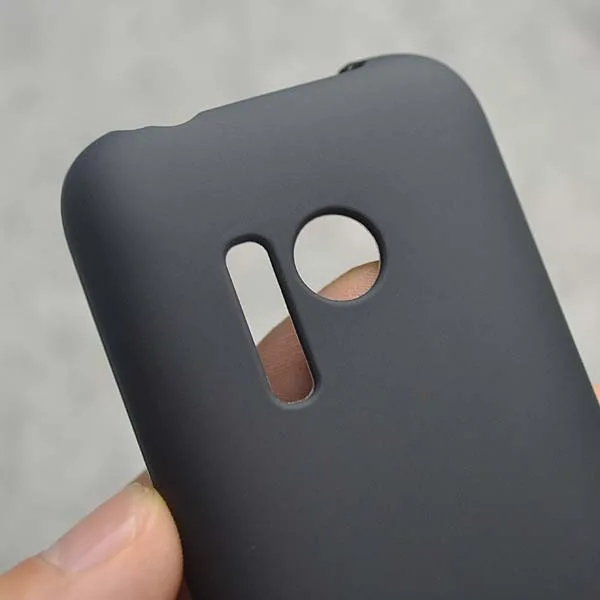 Black Gel TPU Slim Soft Anti Skiding Case Back Cover For Nokia 215 Mobile Phone Rubber silicone Bag Coque Fundas
Black Gel TPU Slim Soft Anti Skiding Case Back Cover For Nokia 215 Mobile Phone Rubber silicone Bag Coque Fundas