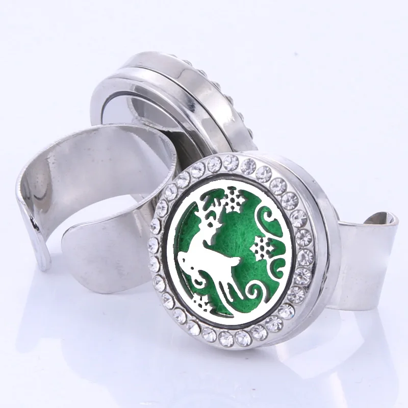 New Perfume Jewelry Tree of Life Aromatherapy Ring Adjustable Stainless Steel Essential Oil Diffuser Locket Ring Christmas Gift
New Perfume Jewelry Tree of Life Aromatherapy Ring Adjustable Stainless Steel Essential Oil Diffuser Locket Ring Christmas Gift