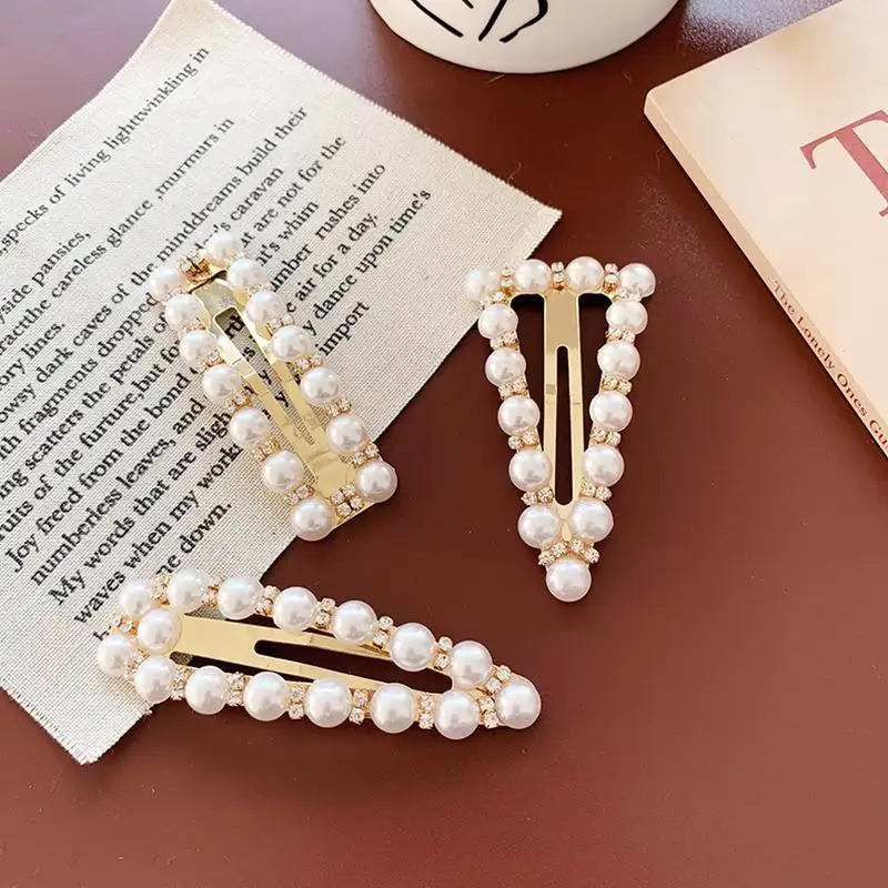 Korea Fashion Imitation Pearl Geometric Hollow Triangle SquareHair Clips for Women Crystal Rhinestone Metal BB Clips Hairpins
Korea Fashion Imitation Pearl Geometric Hollow Triangle SquareHair Clips for Women Crystal Rhinestone Metal BB Clips Hairpins