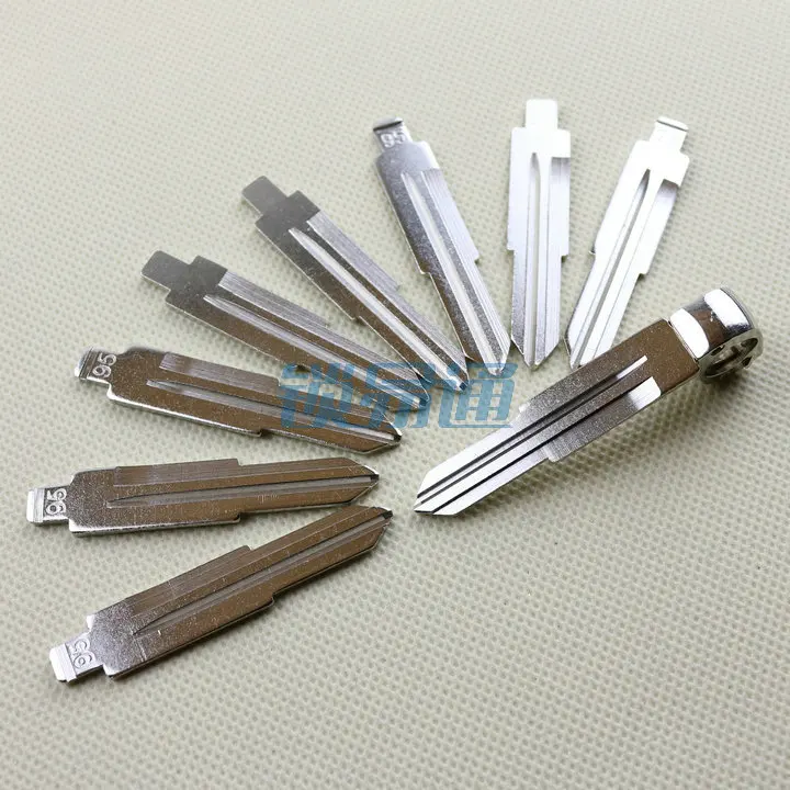 Folding key blade For Daewoo Car key embryo replacing the key head Remote Key Blade NO.95
Folding key blade For Daewoo Car key embryo replacing the key head Remote Key Blade NO.95
