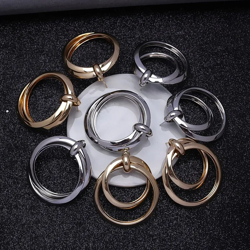 Серьги женские круглые металлические золотистые/серебристые с двойной петлей |