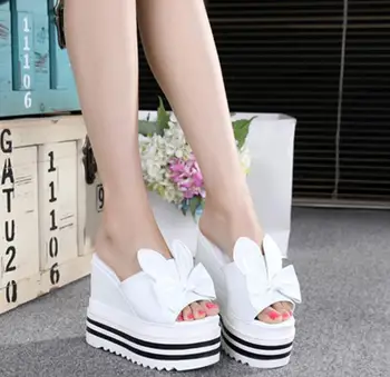Women slippers female Summer shoes fashion high platform thick bottom wedge sandlias rabbit ear casual shoes female beach sandal
Women slippers female Summer shoes fashion high platform thick bottom wedge sandlias rabbit ear casual shoes female beach sandal
