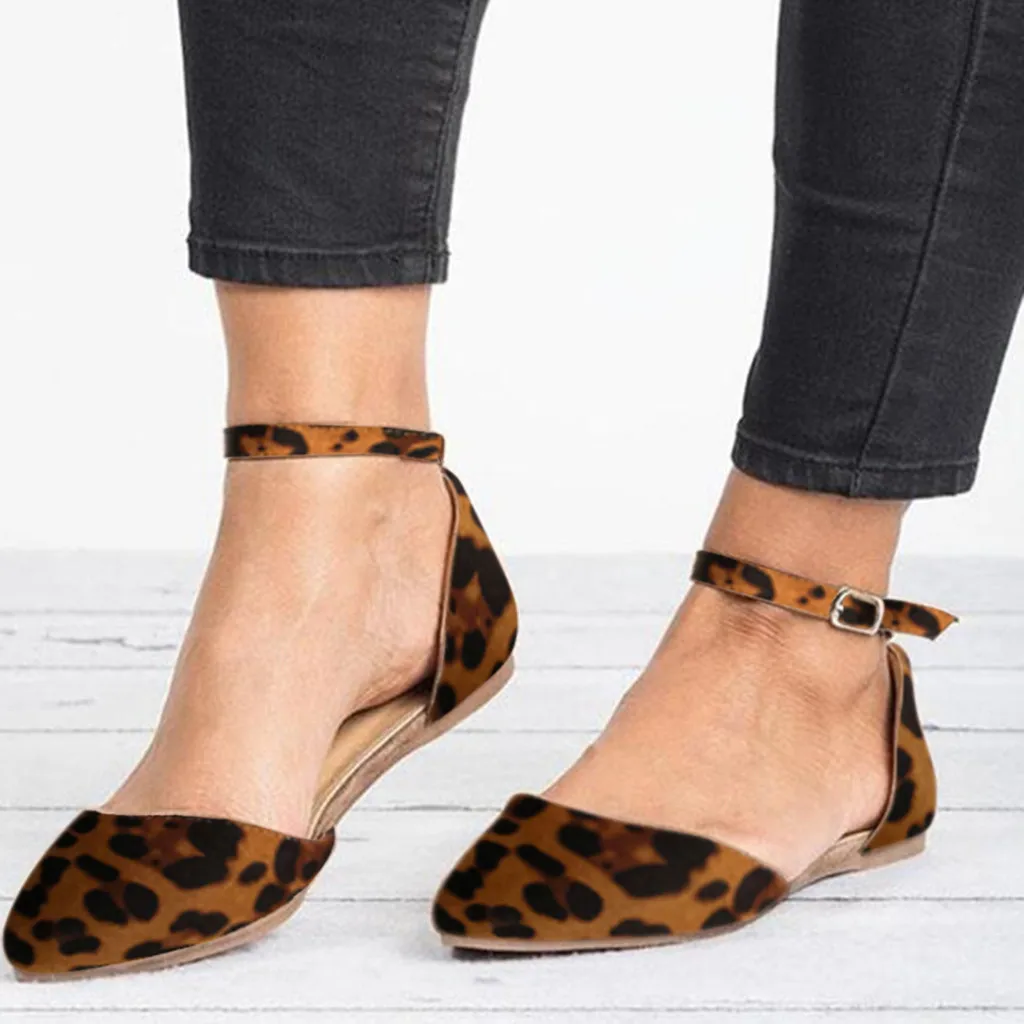 Women's summer shoes Pointed Toe Leopard Pointed Sandal Buckle Strap Shoes Ankle Strap Flat sandals Ladies Pumps sandalia feminina
Women's summer shoes Pointed Toe Leopard Pointed Sandal Buckle Strap Shoes Ankle Strap Flat sandals Ladies Pumps sandalia feminina