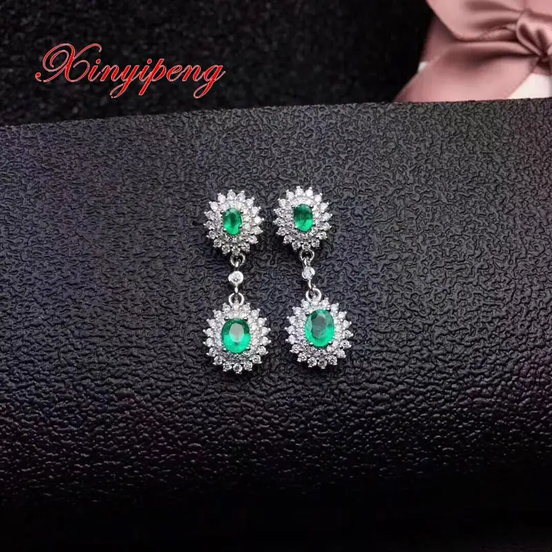 Xin yi peng 925 silver inlaid natural emerald earrings, women earrings, elegant fashion, birthday anniversary gift
Xin yi peng 925 silver inlaid natural emerald earrings, women earrings, elegant fashion, birthday anniversary gift