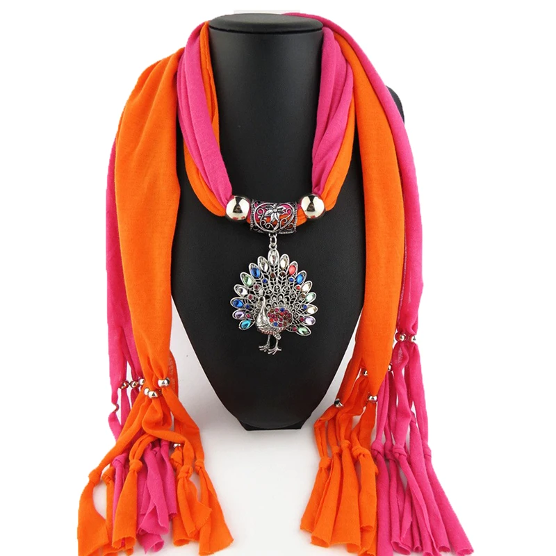 RUNMEIFA Double Color Pendant Peacock Alloy Wholesale Price Top Quality Vintage\ Polyester Tassel Scarves Necklace for Women
RUNMEIFA Double Color Pendant Peacock Alloy Wholesale Price Top Quality Vintage\ Polyester Tassel Scarves Necklace for Women