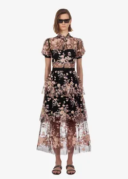 Summer women's mesh dress Hot Fashion embroidered sequins floral dress Sexy see-through dress A405
Summer women's mesh dress Hot Fashion embroidered sequins floral dress Sexy see-through dress A405