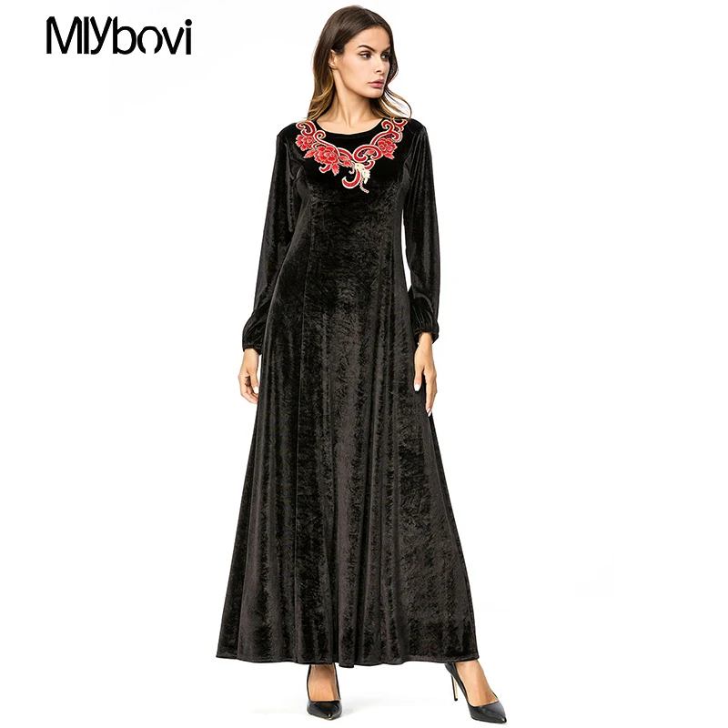 New Fashion Muslim Abaya Arab Casual Velvet Dress Embroidery Robe Long Dress Middle East Turkey Loose Belt Muslim Dress Robe 4XL
New Fashion Muslim Abaya Arab Casual Velvet Dress Embroidery Robe Long Dress Middle East Turkey Loose Belt Muslim Dress Robe 4XL