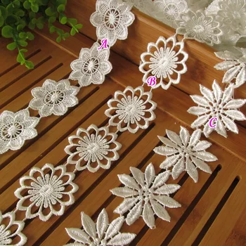 3 yards / lot water soluble lace flowers diy bridal headdress wedding toe cap yarn gloves cloth decorative excipients GRL0289 
3 yards / lot water soluble lace flowers diy bridal headdress wedding toe cap yarn gloves cloth decorative excipients GRL0289
