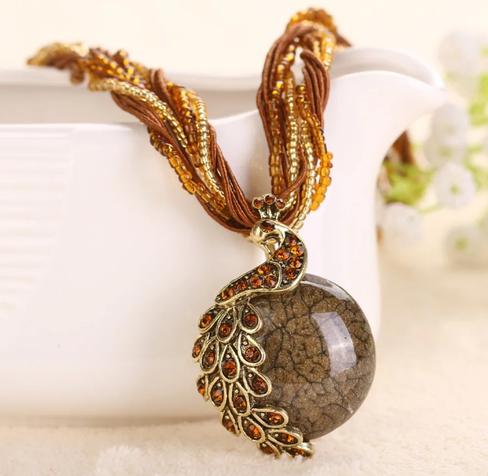 2017 Statement jewelry Peacock pendant Rough Choker Maxi Necklace Women Clavicle Choker Natural stone Necklaces 15 colors 
2017 Statement jewelry Peacock pendant Rough Choker Maxi Necklace Women Clavicle Choker Natural stone Necklaces 15 colors