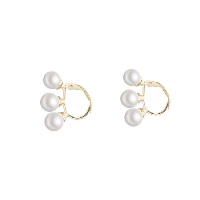 Korean Net Red White Three Pearl Earrings for Women Simple Retro Temperament Show Fashion Jewelry Party Gift | Украшения и