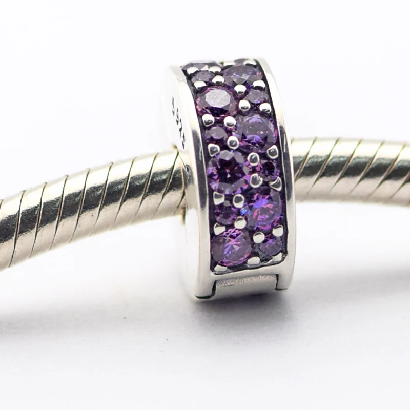 100% 925 Silver Shining Elegance Clip with Fancy Purple Cz Charms Fits Europe Silver Charm Bracelet DI Jewelry Wholesale CL011A
100% 925 Silver Shining Elegance Clip with Fancy Purple Cz Charms Fits Europe Silver Charm Bracelet DI Jewelry Wholesale CL011A