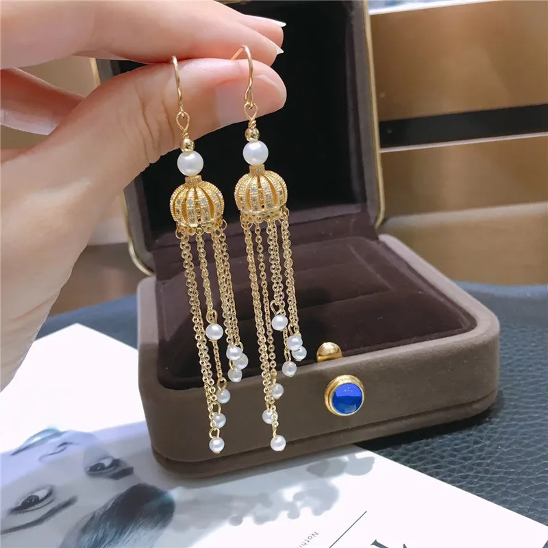 New Fashion Gold Immortal Flower Series Drop Earring For Women Fine Freshwater Pearl Paved Banquet Gifts Free Shipping
New Fashion Gold Immortal Flower Series Drop Earring For Women Fine Freshwater Pearl Paved Banquet Gifts Free Shipping