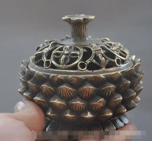 S3280 Tibet China Bronze Buddhism Carved Lotus Shape Statue Incense Burner Censer
S3280 Tibet China Bronze Buddhism Carved Lotus Shape Statue Incense Burner Censer