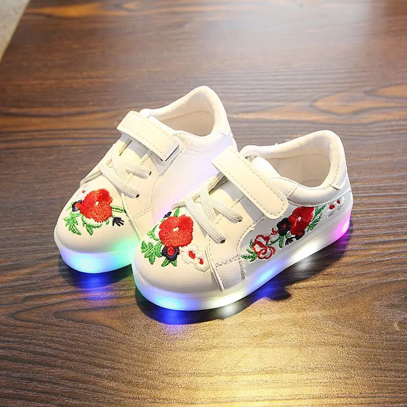 floral print PU leather led baby shoes glowing sneakers sneakers with light luminous sneakers children shoes girl shoes sole
floral print PU leather led baby shoes glowing sneakers sneakers with light luminous sneakers children shoes girl shoes sole