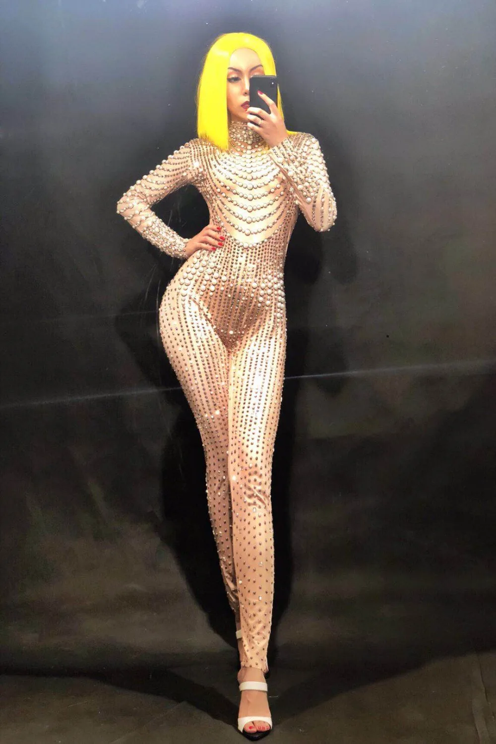 New Sparkly Crystals Jumpsuit Big Diamonds Sexy Bodysuit Performance Women's Birthday Celebrate luxurious Shining Costume Wear
New Sparkly Crystals Jumpsuit Big Diamonds Sexy Bodysuit Performance Women's Birthday Celebrate luxurious Shining Costume Wear