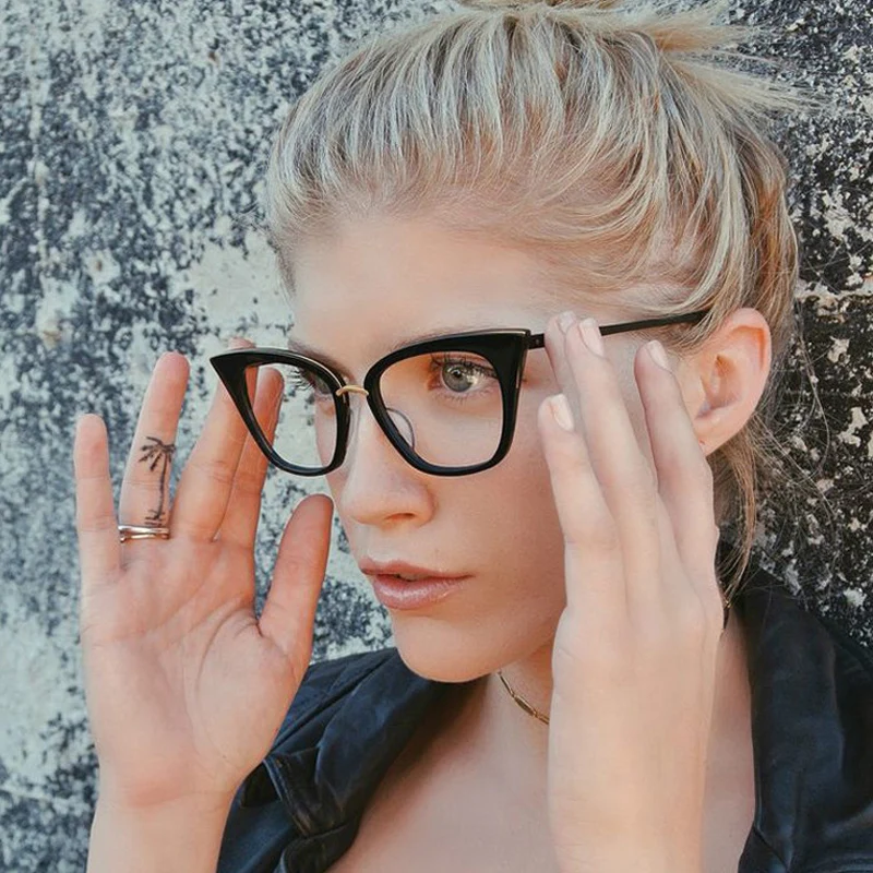 ROYAL GIRL Cat Eye Women Eyeglasses frames Brand Designer Glasses Vintage Mirror Classic Clear Lens glasses ss099
ROYAL GIRL Cat Eye Women Eyeglasses frames Brand Designer Glasses Vintage Mirror Classic Clear Lens glasses ss099