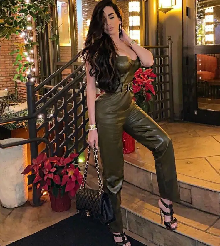 New Arrival Sexy Strap Leather Women Summer Jumpsuit 2018 Knitted Bodycon Designer Party Jumpsuit
New Arrival Sexy Strap Leather Women Summer Jumpsuit 2018 Knitted Bodycon Designer Party Jumpsuit