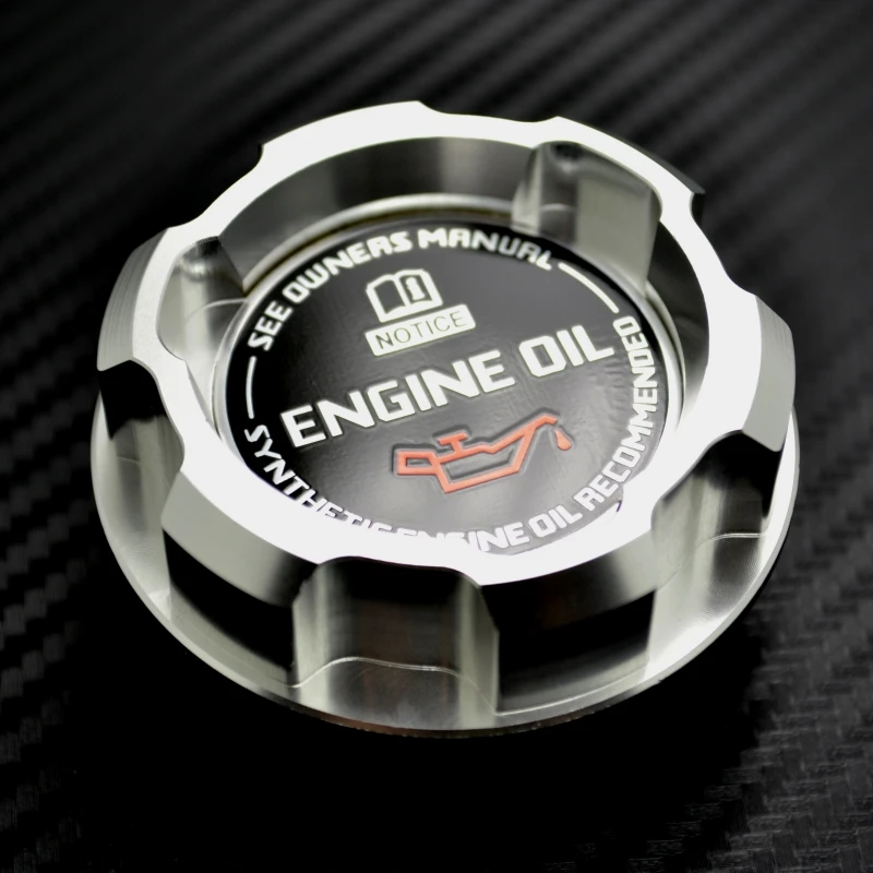 Silver Aluminum ENGINE Oil Cap For MAZDA RX7 RX8 323 FAMILIA BP 1.8L PROTEGE FSDET MIATA MX5 MX-5
Silver Aluminum ENGINE Oil Cap For MAZDA RX7 RX8 323 FAMILIA BP 1.8L PROTEGE FSDET MIATA MX5 MX-5