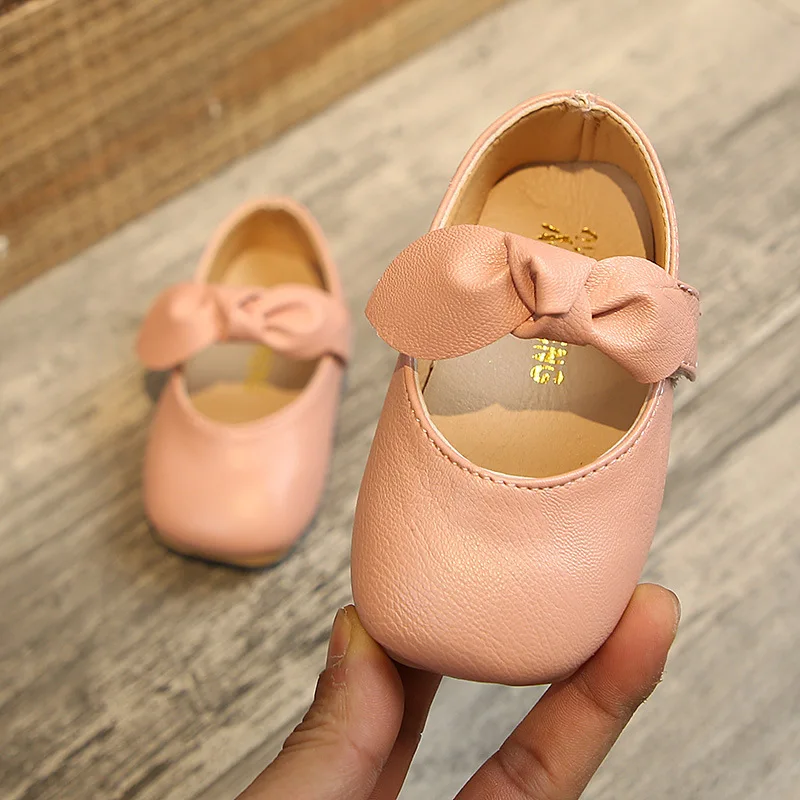 Newborn Cute Bow Soft Baby Kids Artificial PU Toddler Girl Shoes Princess Girls Leather Shoes For Preschoolers Children Footwear
Newborn Cute Bow Soft Baby Kids Artificial PU Toddler Girl Shoes Princess Girls Leather Shoes For Preschoolers Children Footwear