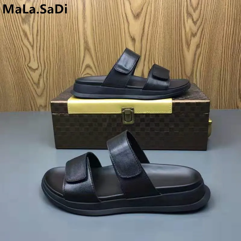Summer Fashion Men Beach Slippers Genuine Leather Mens Slides Hook Loop Mens Outdoor Comfortable Home Slippers Indoor Shoes
Summer Fashion Men Beach Slippers Genuine Leather Mens Slides Hook Loop Mens Outdoor Comfortable Home Slippers Indoor Shoes
