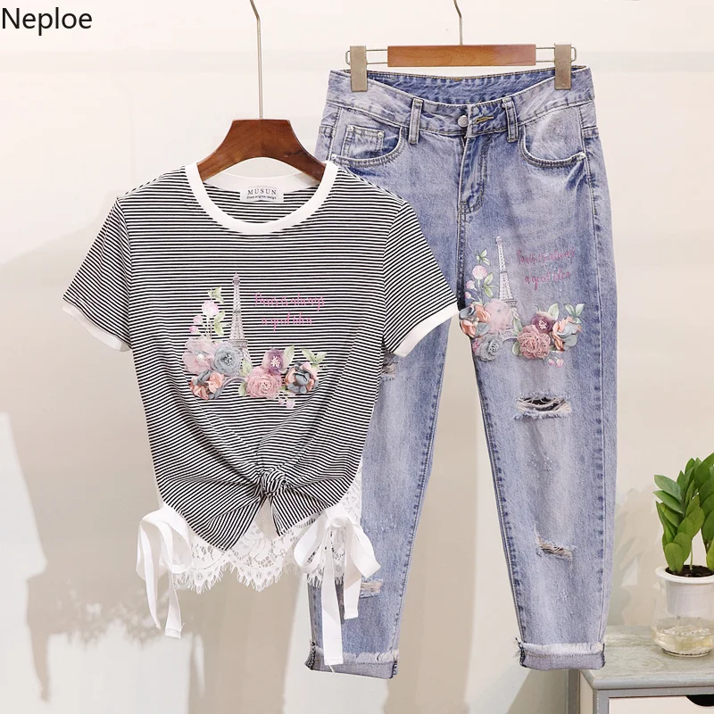 Neploe 2 Piece Set Women Summer 2019 Striped Beading Flower O-Neck Lace Patchwork T-shirts+ Denim Hole Calf-Lenth Pants 43503
Neploe 2 Piece Set Women Summer 2019 Striped Beading Flower O-Neck Lace Patchwork T-shirts+ Denim Hole Calf-Lenth Pants 43503