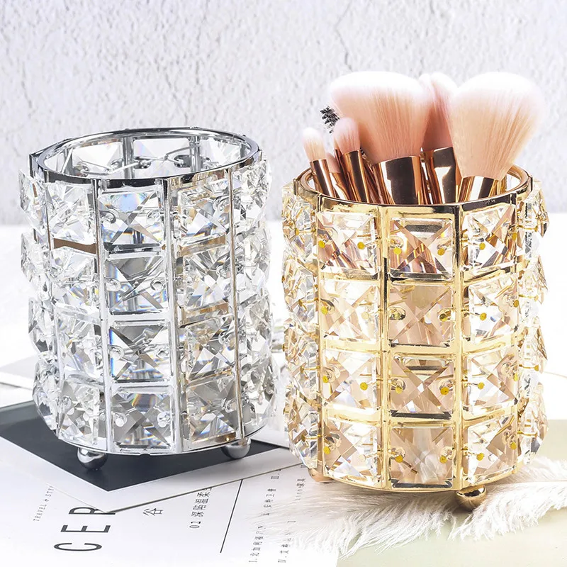 European Style Storage Box Metal Crystal Makeup Organizer Eyebrow Pencil Lipstick Holder Makeup Brush Holder Cosmetic Organizer
European Style Storage Box Metal Crystal Makeup Organizer Eyebrow Pencil Lipstick Holder Makeup Brush Holder Cosmetic Organizer