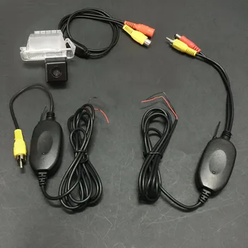 Wireless Car Rear View Camera / HD Back Up Reverse Camera / For Ford Fiesta / Kuga / Galaxy 2006~2014 / License Plate Light OEm
Wireless Car Rear View Camera / HD Back Up Reverse Camera / For Ford Fiesta / Kuga / Galaxy 2006~2014 / License Plate Light OEm