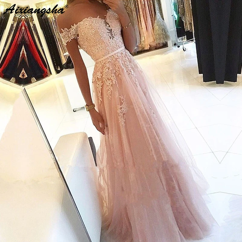 Pink 2019 Prom Dresses A-Line Off the Shoulder Sweetheart Beaded Lace Tulle Long Prom Gown Evening Party Dresses Robe De Soiree
Pink 2019 Prom Dresses A-Line Off the Shoulder Sweetheart Beaded Lace Tulle Long Prom Gown Evening Party Dresses Robe De Soiree